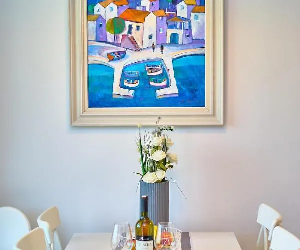 Luxury Seaside By Litto דירה